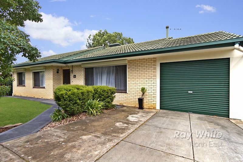 11 Sunhaven Road, Redwood Park SA 5097