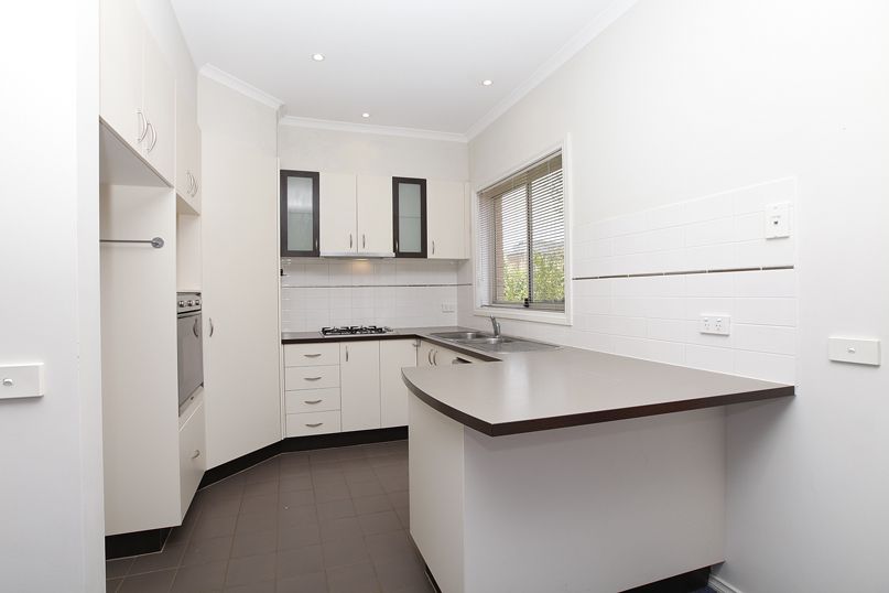 6 Flame Crescent, SOUTH MORANG, VIC 3752