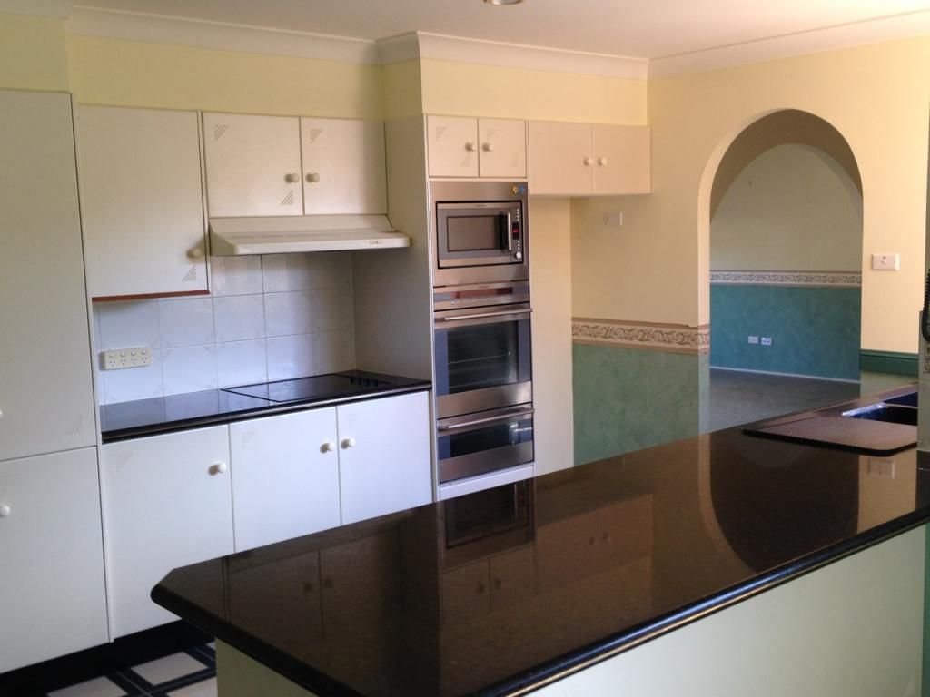 23 Sandpiper Close, Albion Park Rail, NSW 2527