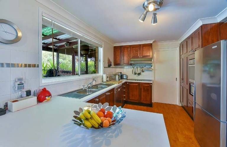 24 Renault Place, Ingleburn, NSW 2565
