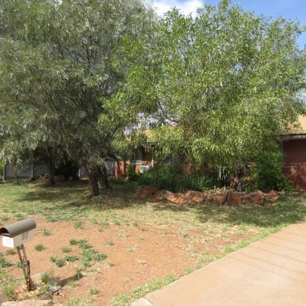 37 Strickland Drive, MILLARS WELL, WA 6714