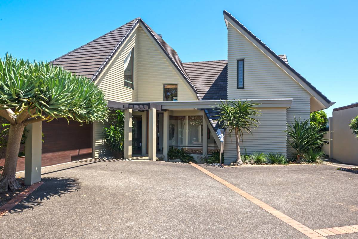 156 Second View Avenue, Beachlands, Manukau City Real Estate Ray