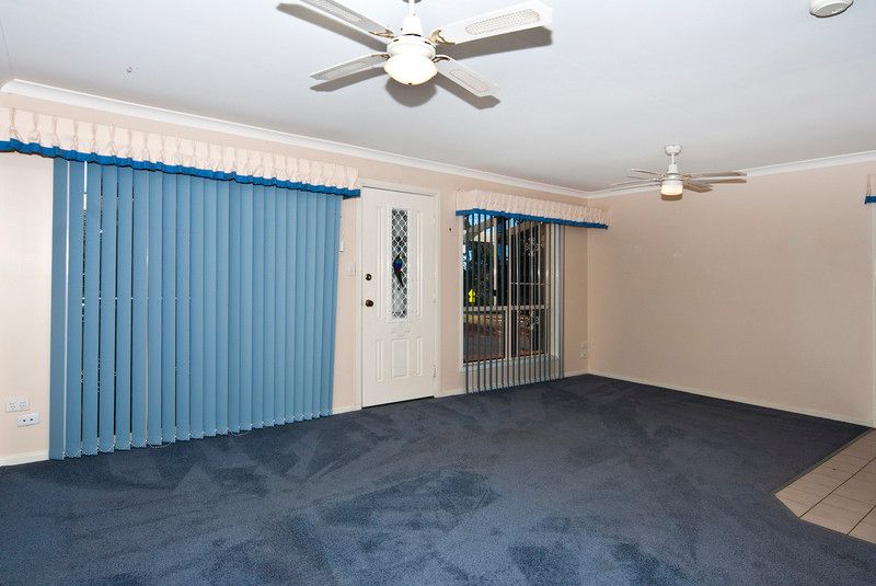 2/2 Brunckhorst Drive, Kearneys Spring, QLD 4350