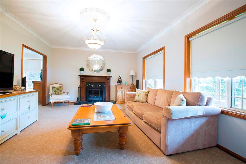 17 Bursaria Crescent, Glenmore Park, NSW 2745