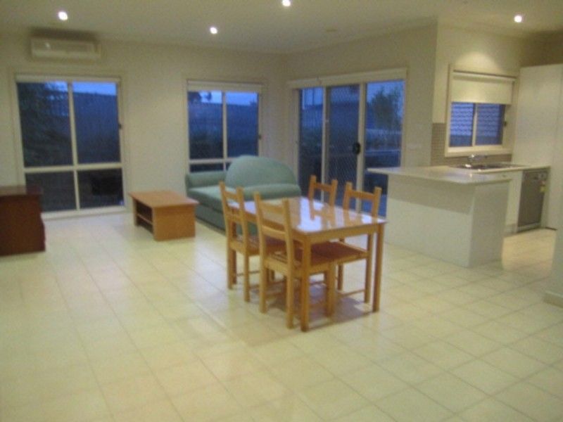 2/15 Teck Street, Ashwood, VIC 3147