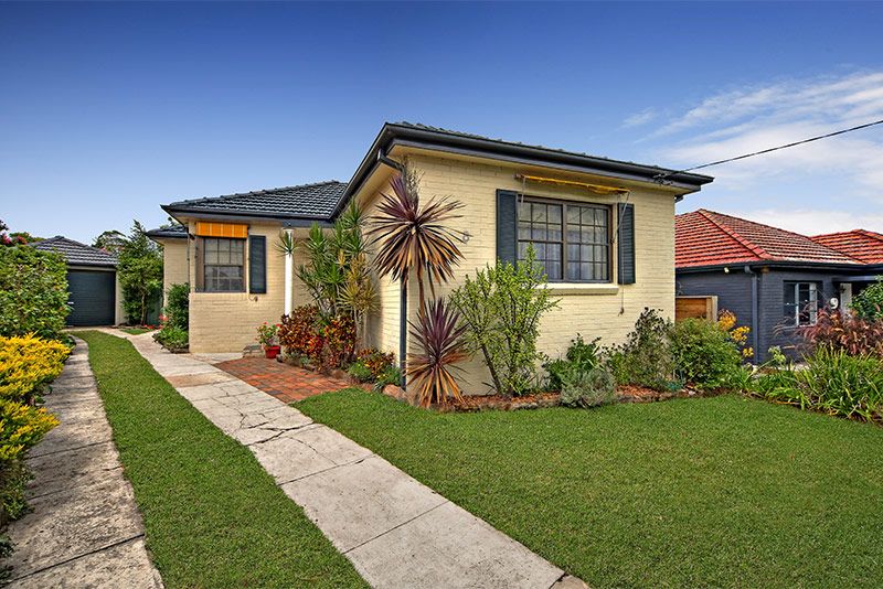 8 Wyatt Avenue, Earlwood NSW 2206