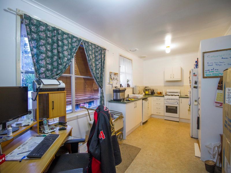 11 Whitewood Street, FRANKSTON NORTH, VIC 3200