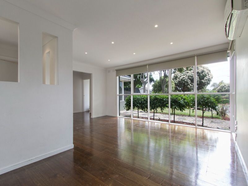16 Tudor Court, Frankston, VIC 3199