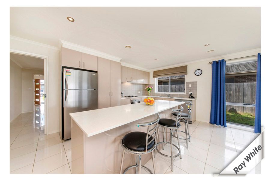 4 Old Street, Dunlop, ACT 2615