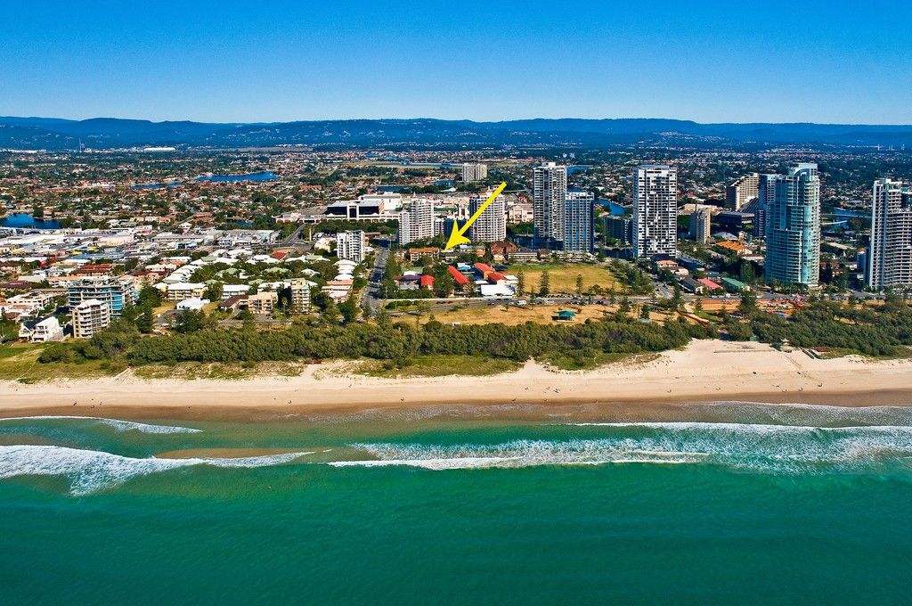 9 Surf Parade, Broadbeach QLD 4218