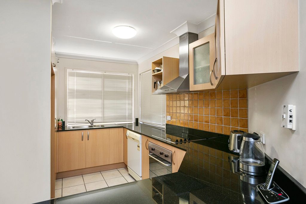1/19 Mason Street, Southport, QLD 4215