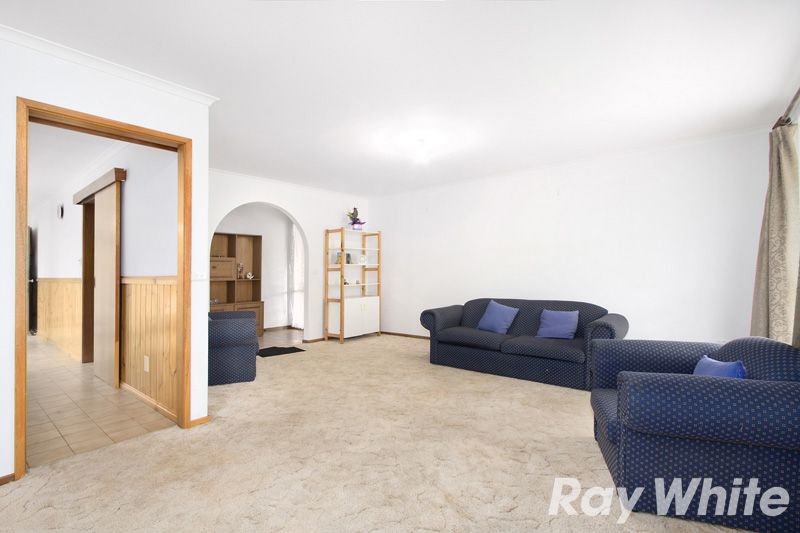 30 Howey Road, Pakenham, VIC 3810
