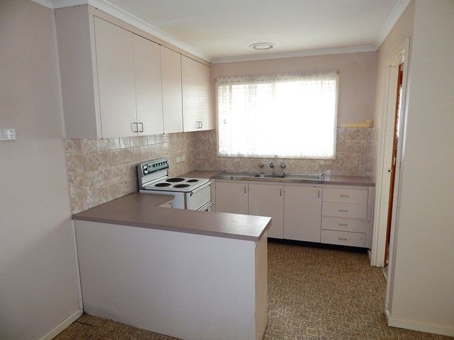 1/154 Leamington Street, Reservoir, VIC 3073