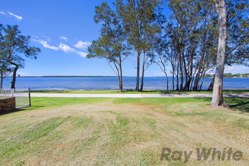 168 Scenic Drive, Budgewoi, NSW 2262