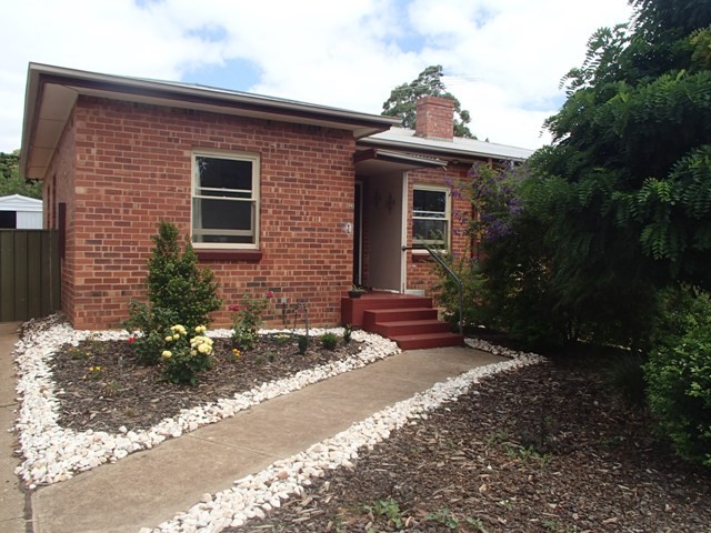 28 Dolphin Street, Elizabeth East, SA 5112
