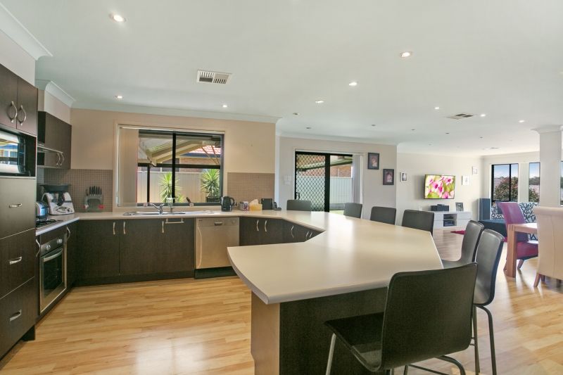 5 Peregrine Close, Aberglasslyn, NSW 2320