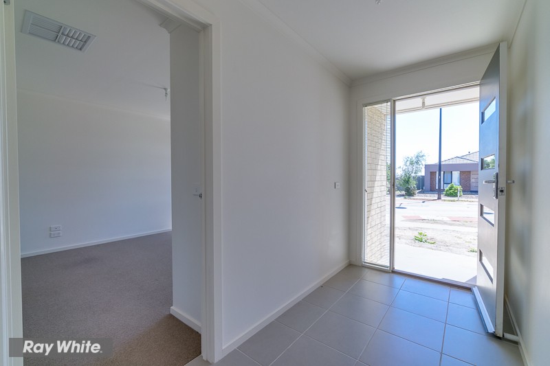 2 Romek Way, Truganina, VIC 3029