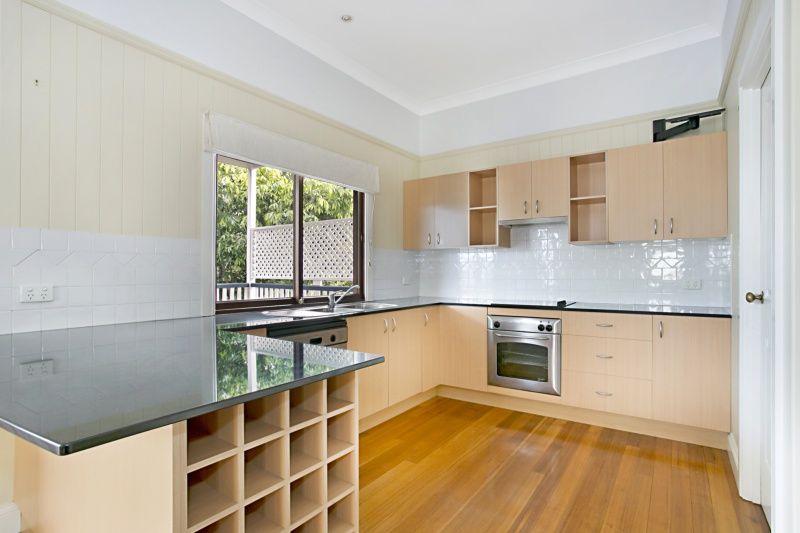5 Lance Street, Sherwood, QLD 4075