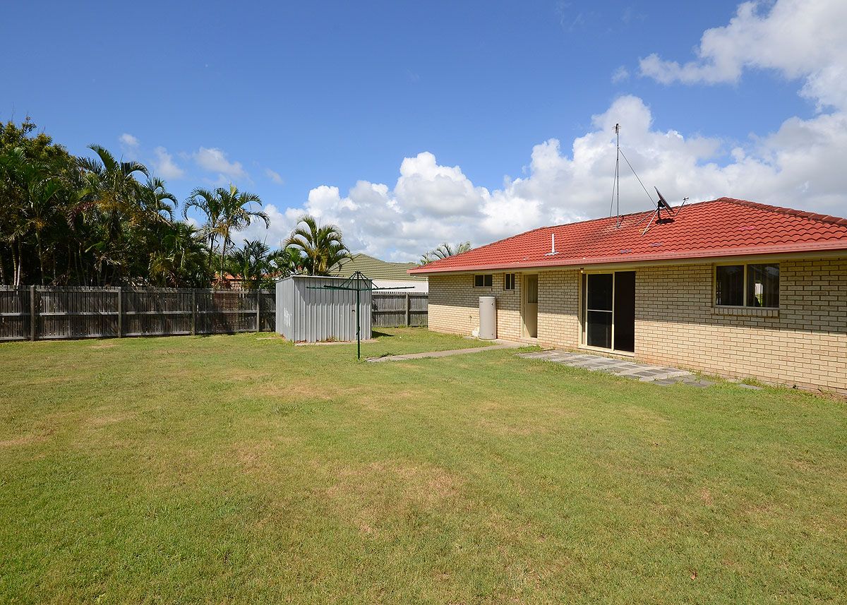 23 Tristania Crescent, URANGAN, QLD 4655