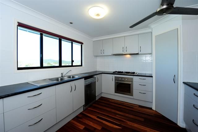 11  Cania Way, Clinton, QLD 4680