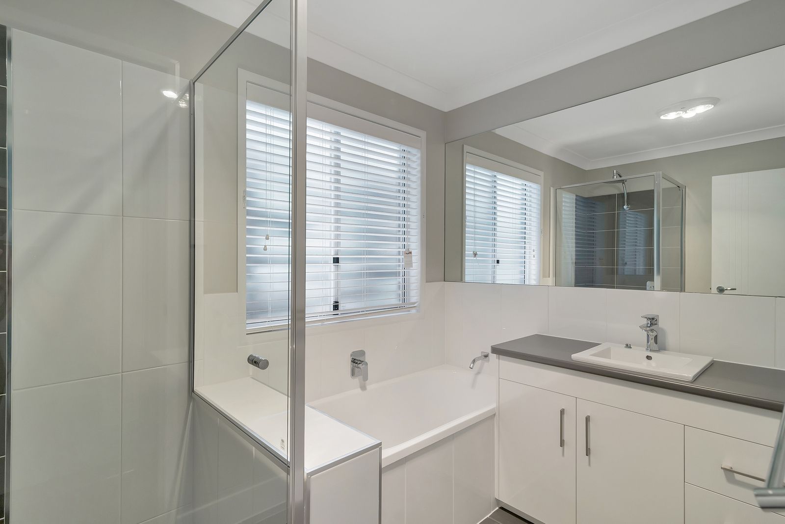 3/19 Sandalwood Drive, Glenvale, QLD 4350