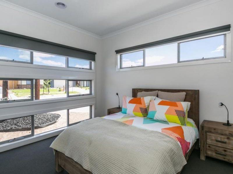 9 Summerbreeze Way, Armstrong Creek, VIC 3217
