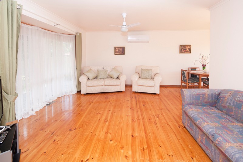 16 Lexton Drive, Langwarrin, VIC 3910