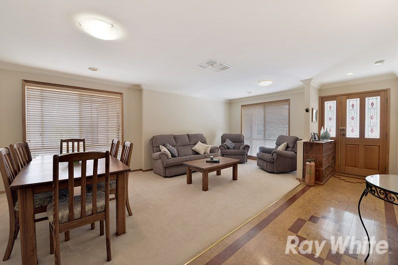 28 Kilcunda Drive, Rowville, VIC 3178