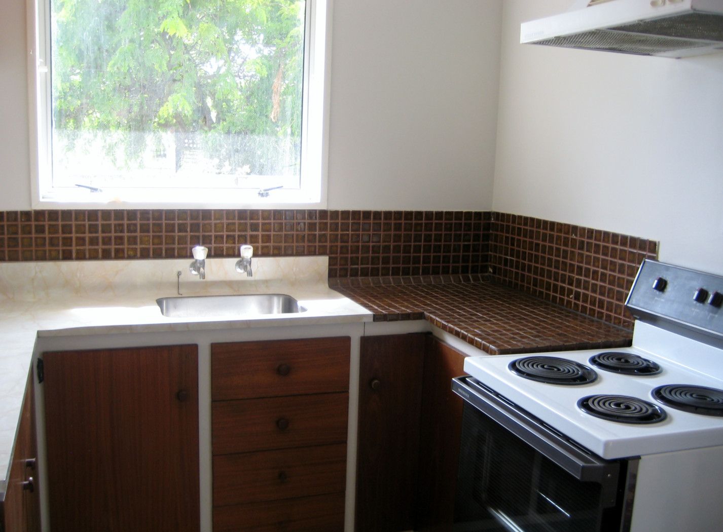 1/6 Portnall Place, Parklands, Christchurch City