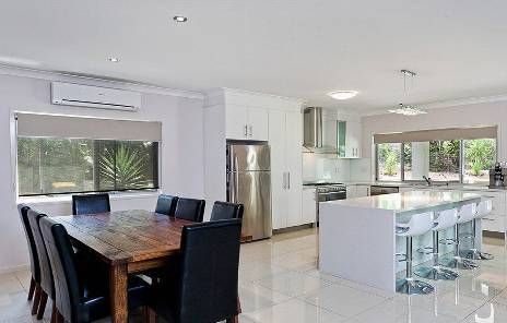 13 Niven Street, Stafford Heights, QLD 4053