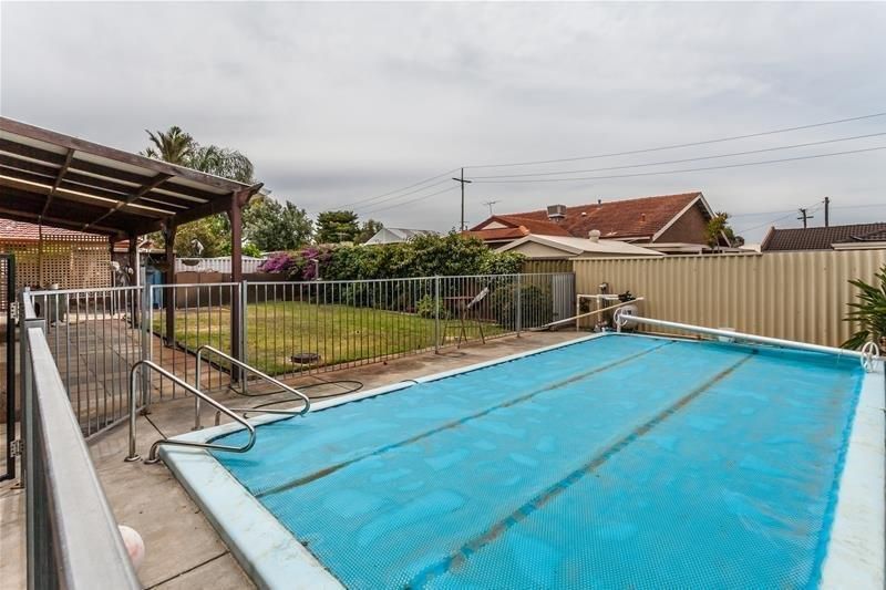 9 Dixon Avenue, Kewdale, WA 6105