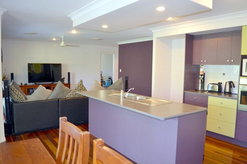 13 Hunter Street, West Gladstone, QLD 4680