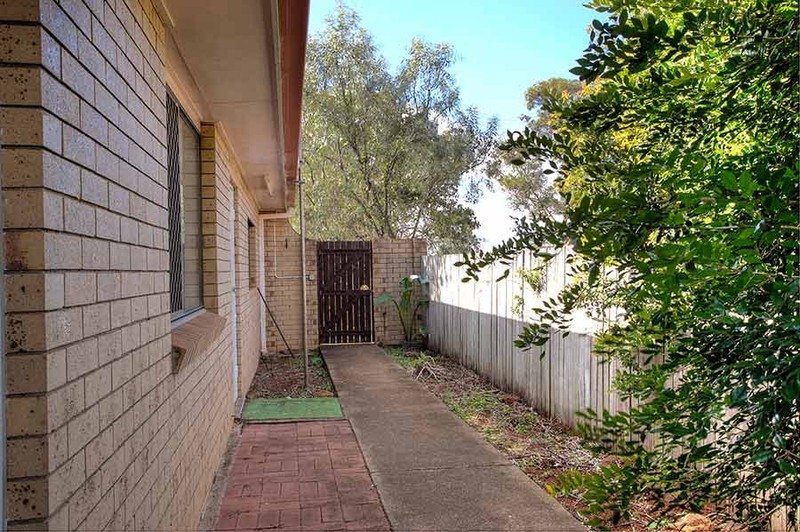 1/16a Lendrum Street, Newtown, QLD 4350