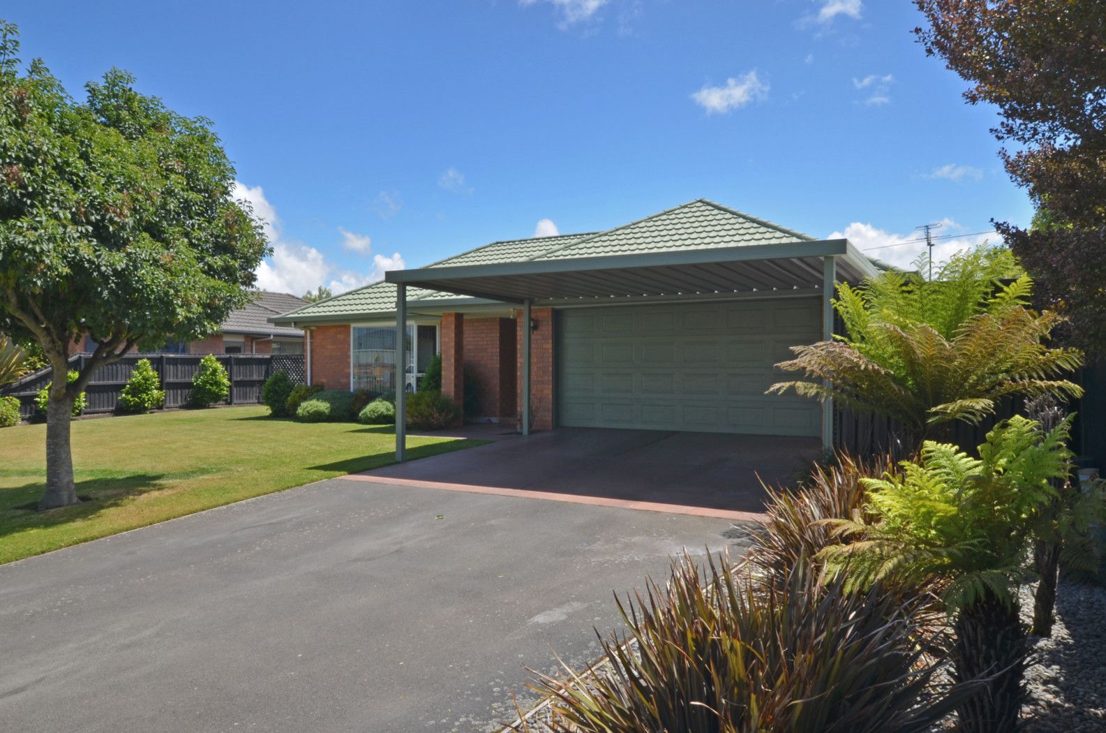 21 Sutton Place, Dallington, Christchurch City