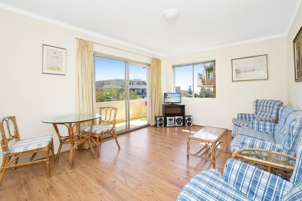 77 Dee Why Parade, Dee Why NSW 2099