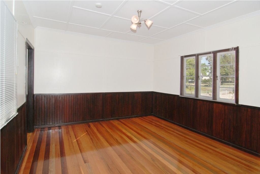 136 Clifford Street, Stafford Heights, QLD 4053