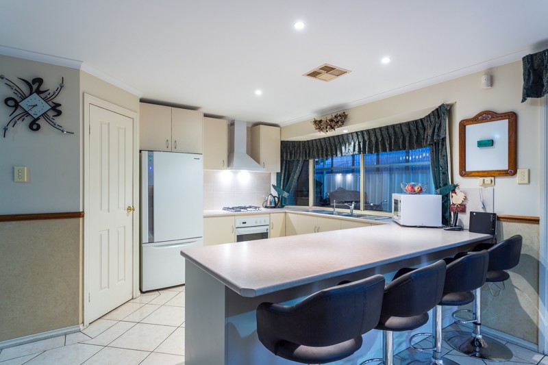 15 Cobbler Circuit, Salisbury Heights, SA 5109