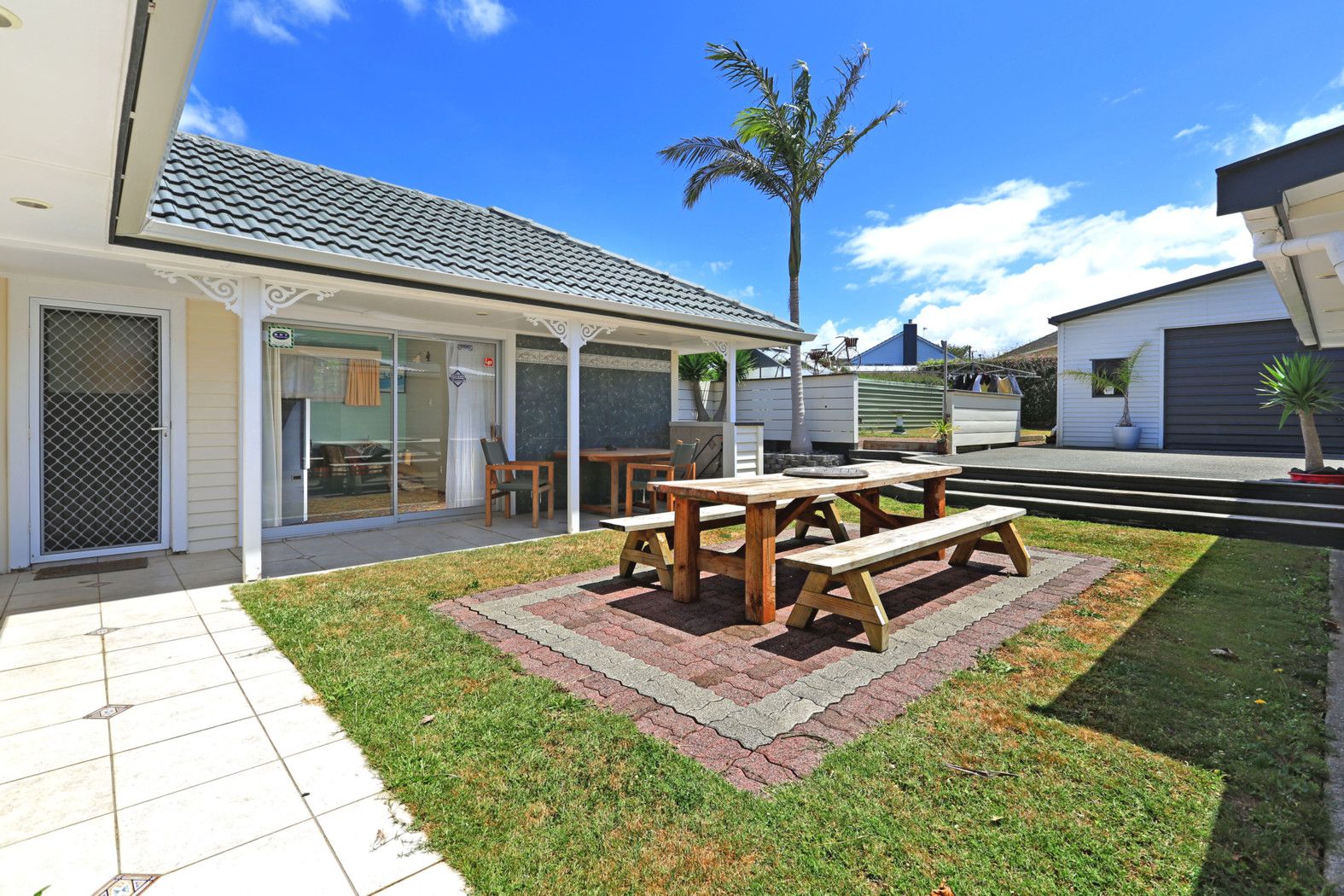 100 Mountain Road, Mangere Bridge, Manukau City