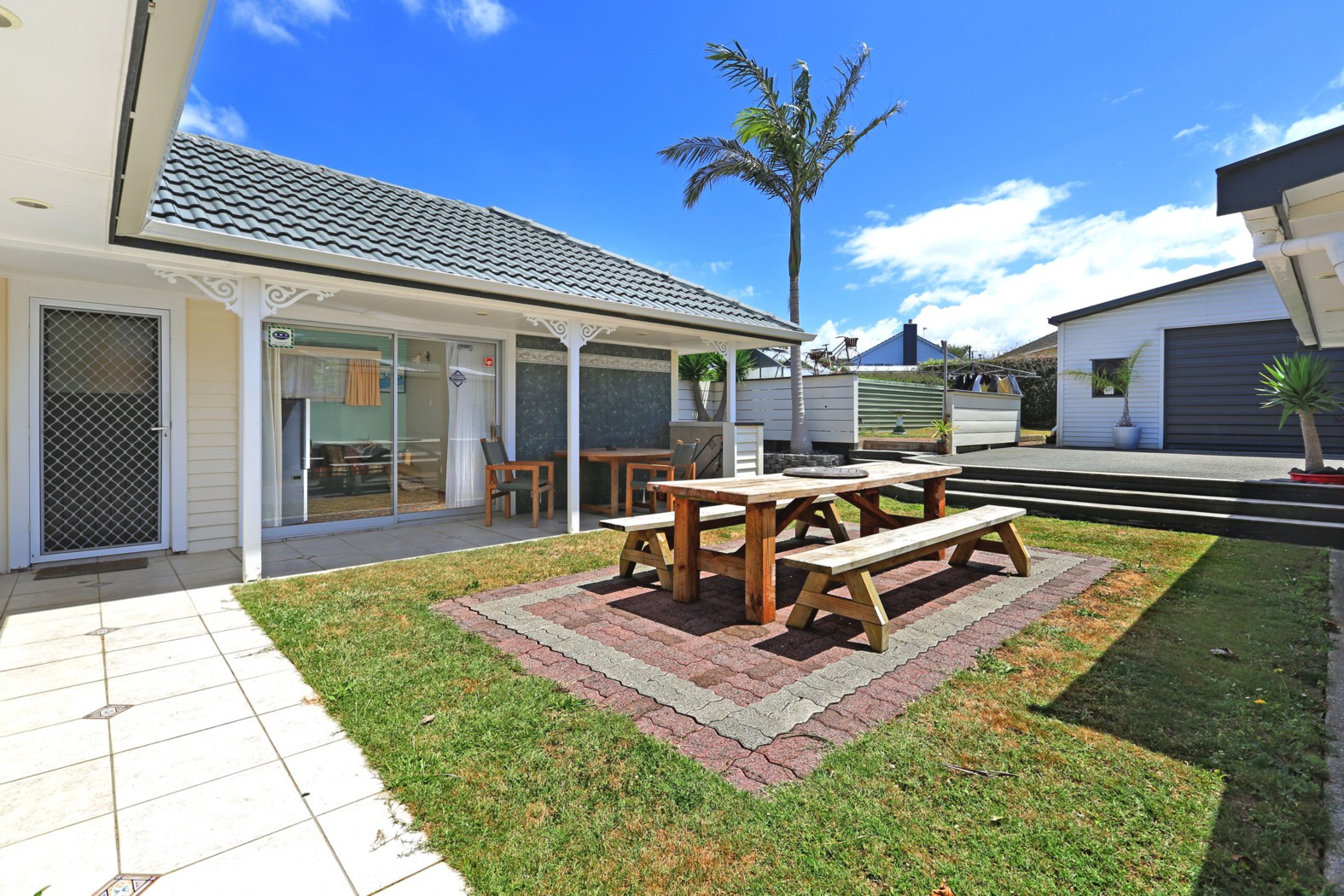 100 Mountain Road, Mangere Bridge, Manukau City