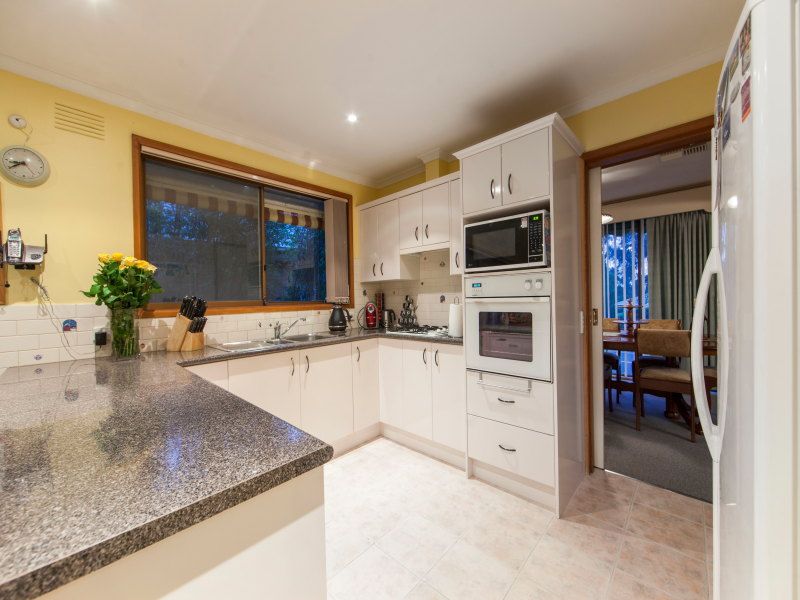 86 Bondi Avenue, Frankston, VIC 3199