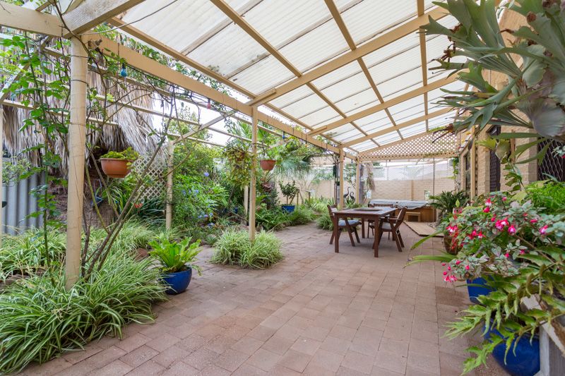 25 Oronsay Drive, North Haven, SA 5018
