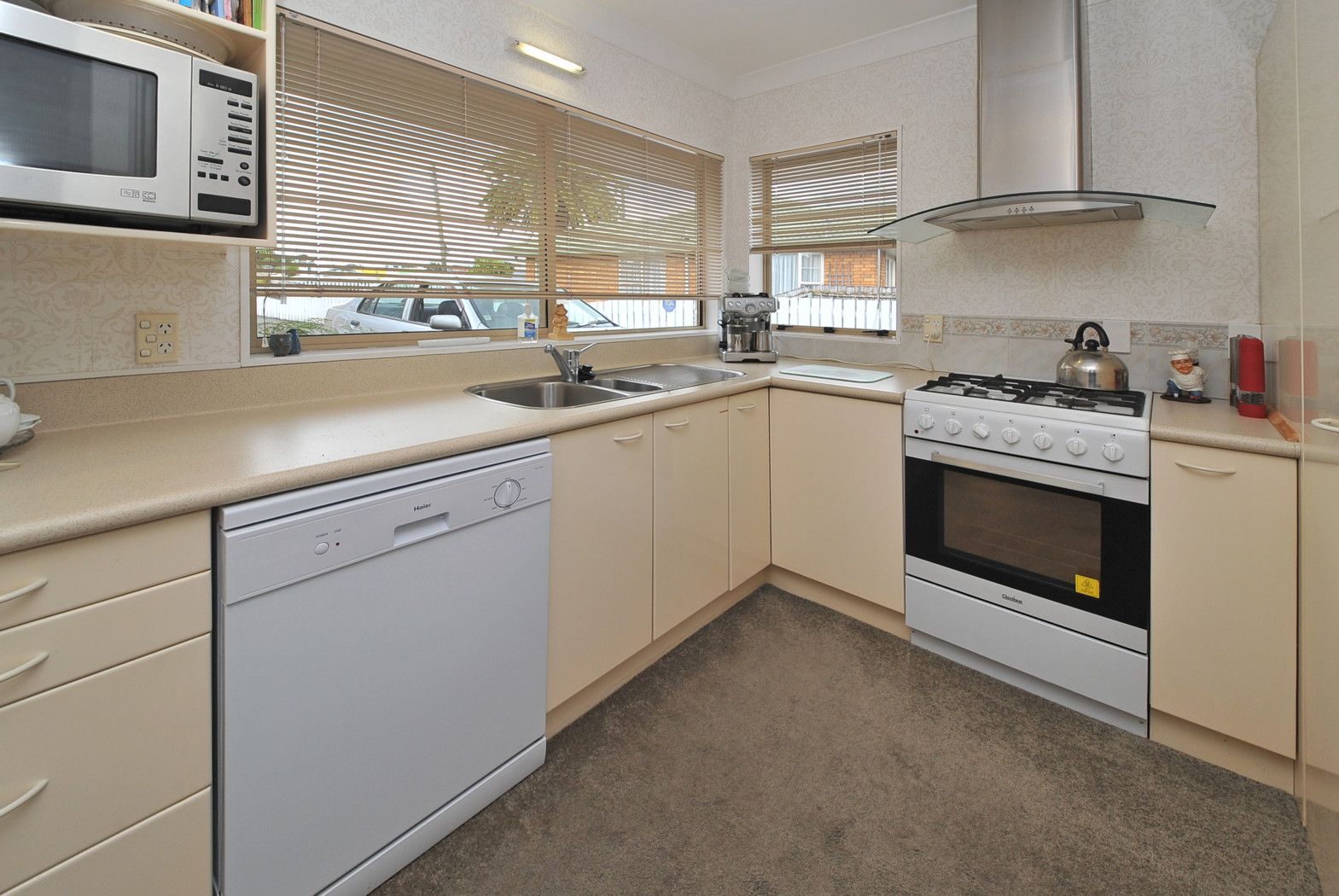 2/10 Clevedon Road, Papakura, Papakura