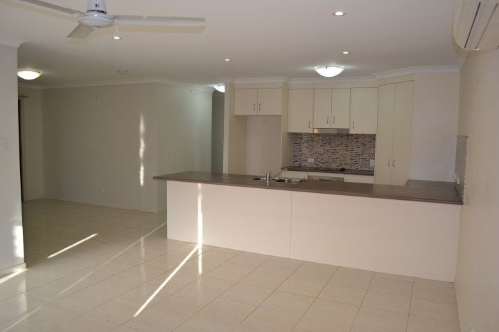 1/12 Jooloo Court, KIN KORA, QLD 4680