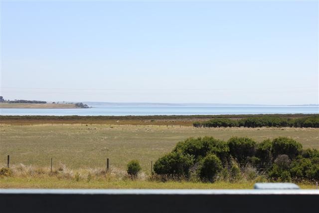 2/141 Phillip Island Road, SURF BEACH, VIC 3922