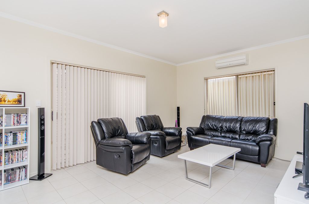 2/48-50 Witton Road, Christies Beach, SA 5165