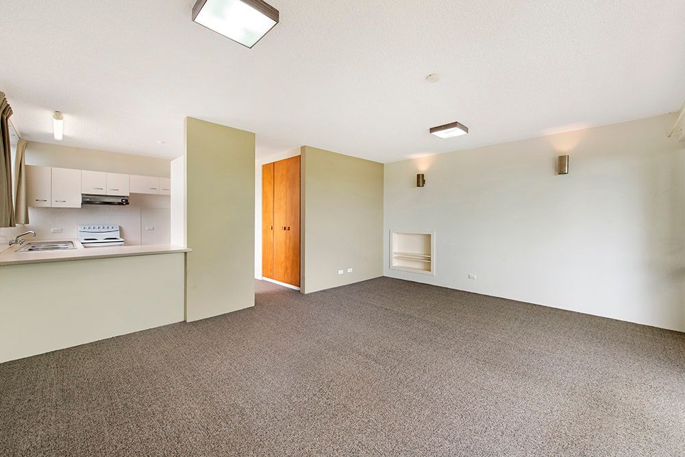 Greenslopes, QLD 4120