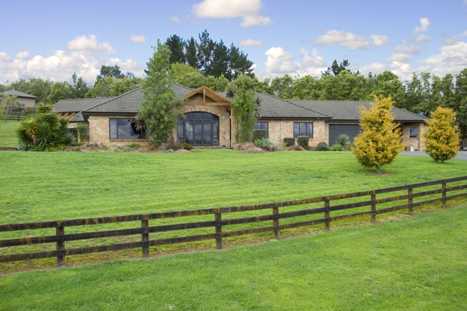 4 Jon Roe Drive, WHATAWHATA, Waikato District