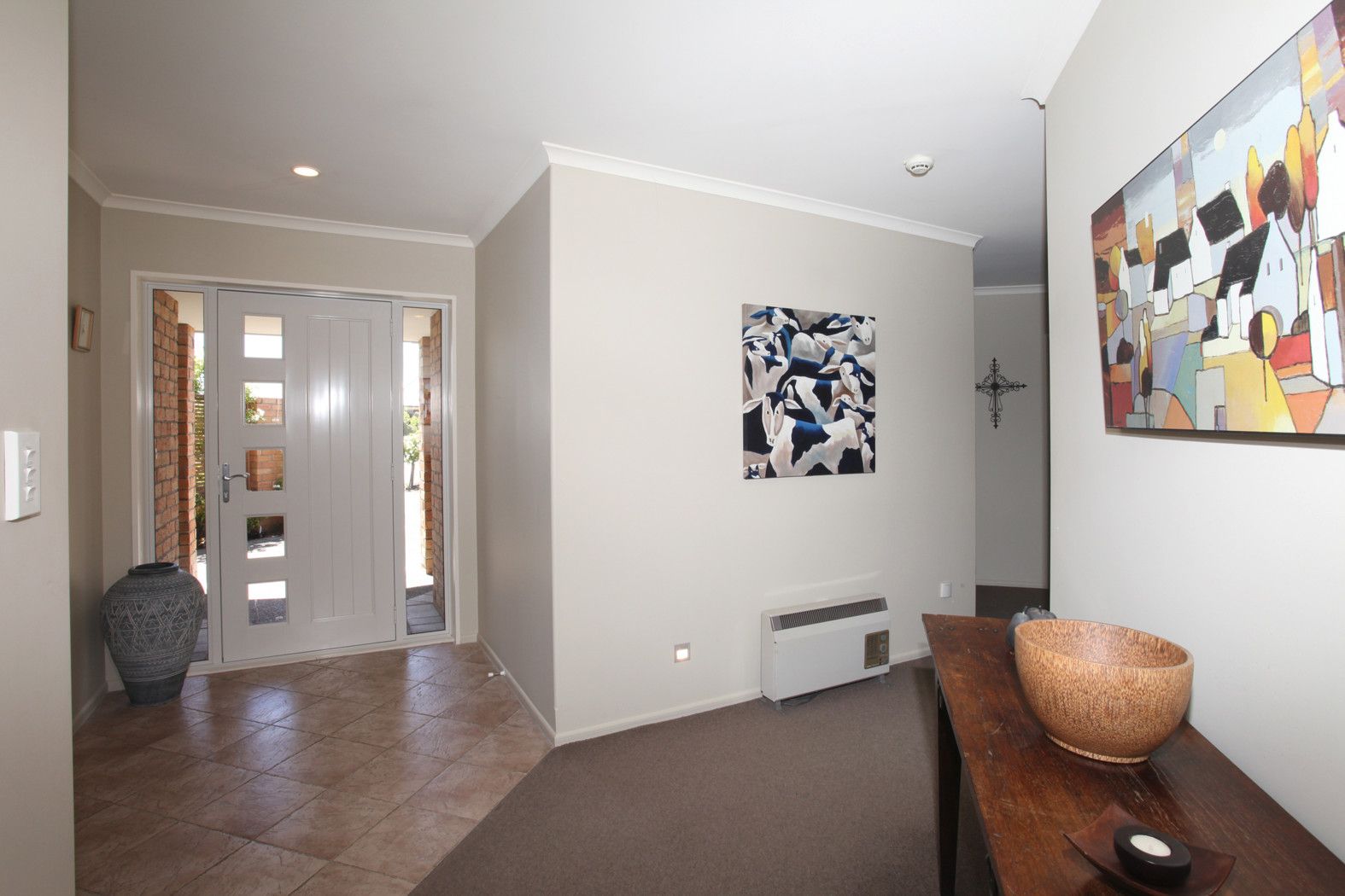 2 Springside Place, Redwood, Christchurch City