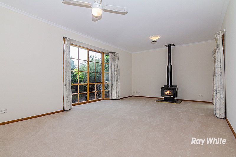 6 Yew Court, Cranbourne North, VIC 3977