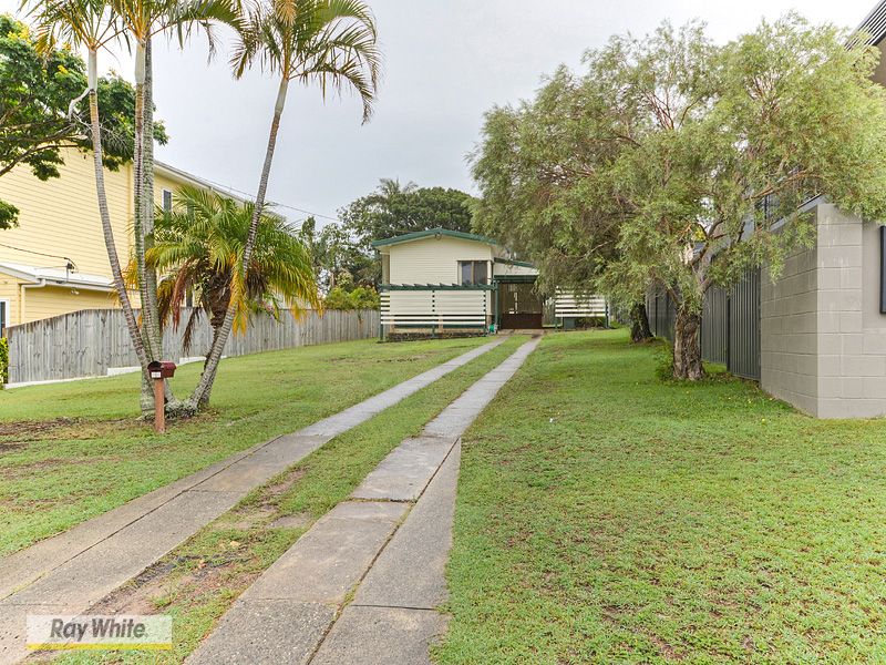 14 Herne Road, Scarborough, QLD 4020